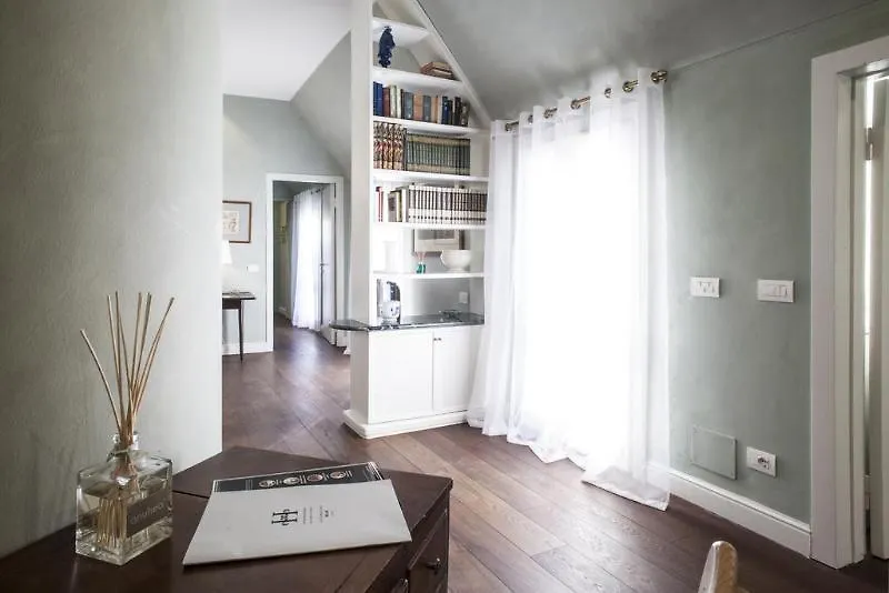 Апартаменты Hemeras Boutique House Sant' Andrea Милан